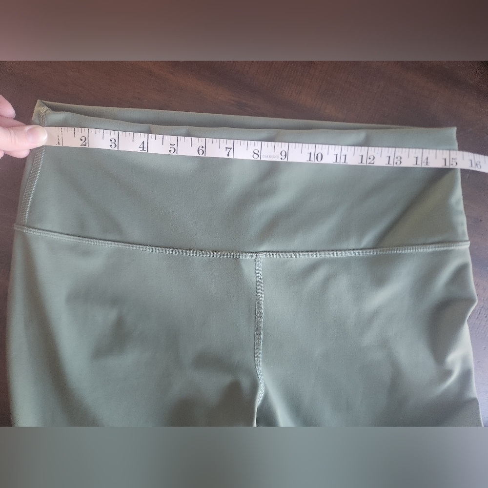 Lululemon Green High-waisted Leggings Sz 14 - Picture 6 of 9